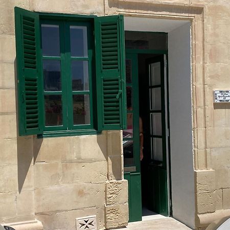 Stylish Typical Maltese Getaway Close To The Sea Sliema Eksteriør bilde