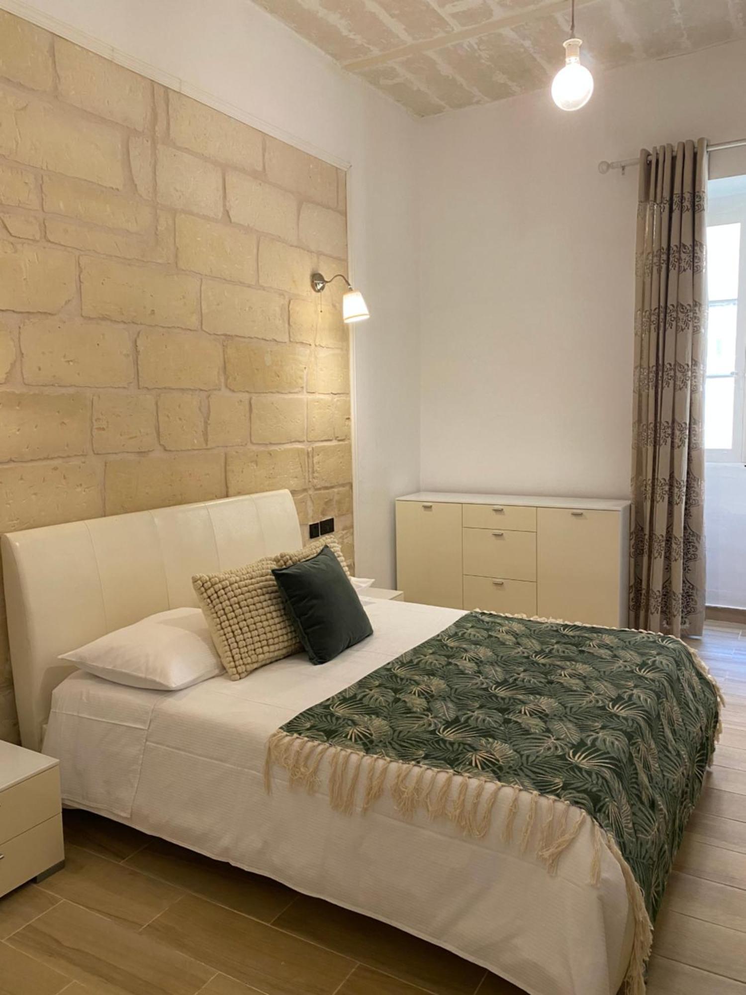 Stylish Typical Maltese Getaway Close To The Sea Sliema Eksteriør bilde